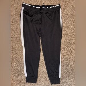 No boundaries jogger sweatpants